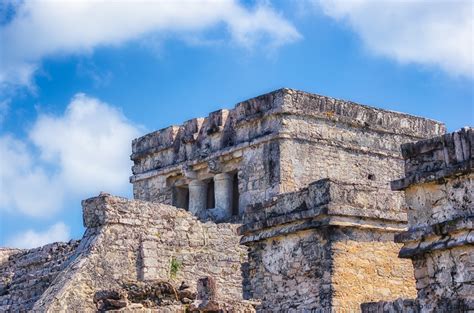 Ancient Mayan Temple in Tulum - Mexico | El Castillo