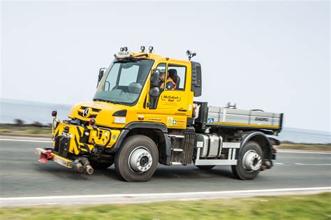 Road Rail Unimog South Cave Tractors