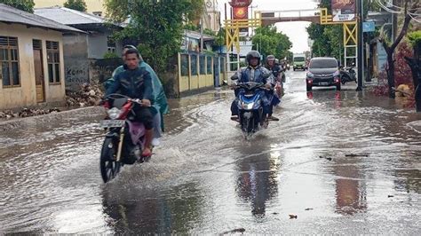 Prakiraan Cuaca Maluku Kamis Juni Masih Ada Potensi Hujan