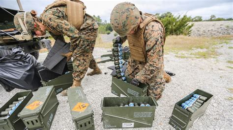 CLR-2 conducts automatic grenade launcher range > United States Marine ...