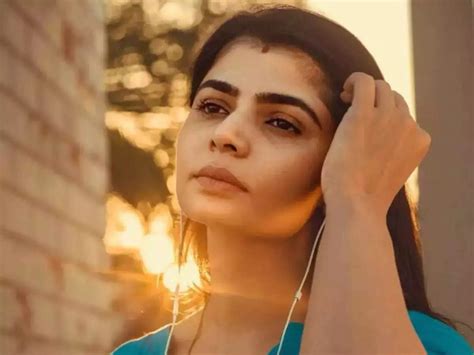 Chinmayi Chinmayi Who Spoke Openly About Sex The Video Is Going Viral