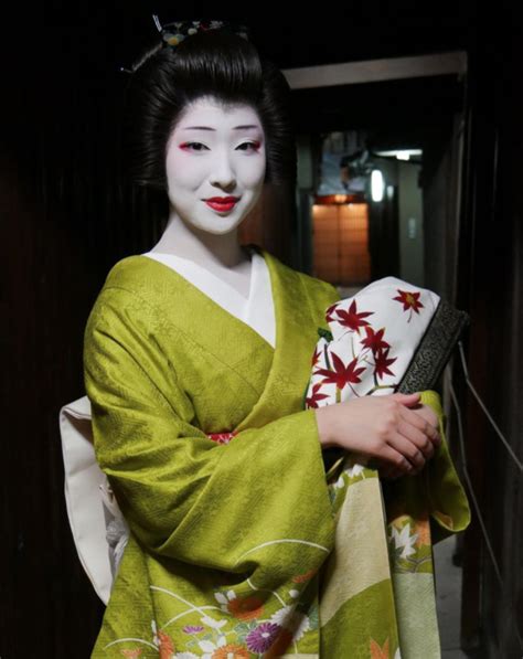 Geiko And Maiko Of Gion Kobu On Tumblr