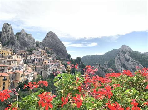 Borghi Da Visitare In Basilicata Viaggi Del Milione