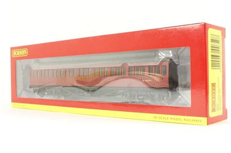 Hornby R M Br Ex Lms Non Corridor Ft Third Class Coach Oo