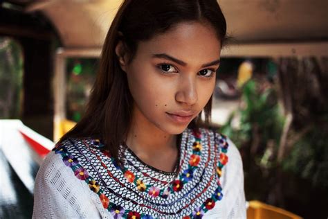 Mexico City Mexico Photographer Captures Female Beauty Around The