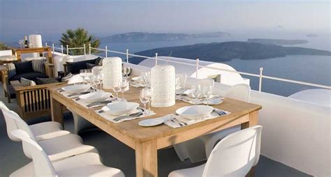 Grace Santorini - Hotels & Style