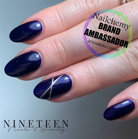 25 Navy Blue Nail Design Ideas: Dive into Elegance with Stunning ...