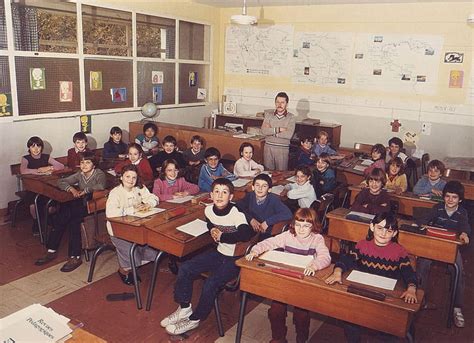 Photo De Classe Cm2 19831984 De 1984 Ecole Jeanne Darc Copains Davant