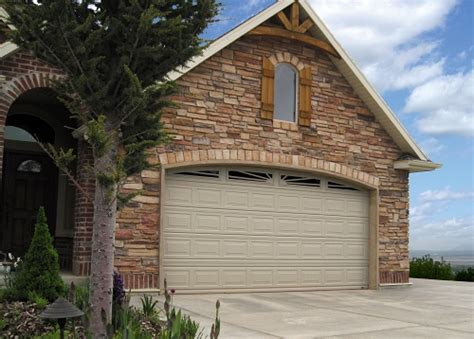 Garage Doors League City Free Estimates