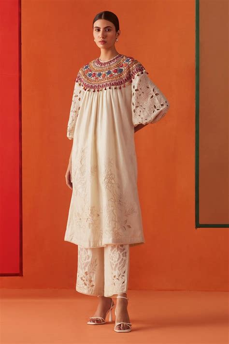 Shop For Chandrima Ivory Chanderi Flower Embroidered Yoke Kurta With