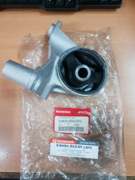 Jual Engine Mounting Atau Karet Dudukan Mesin Depan Honda Stream 1 7 Cc