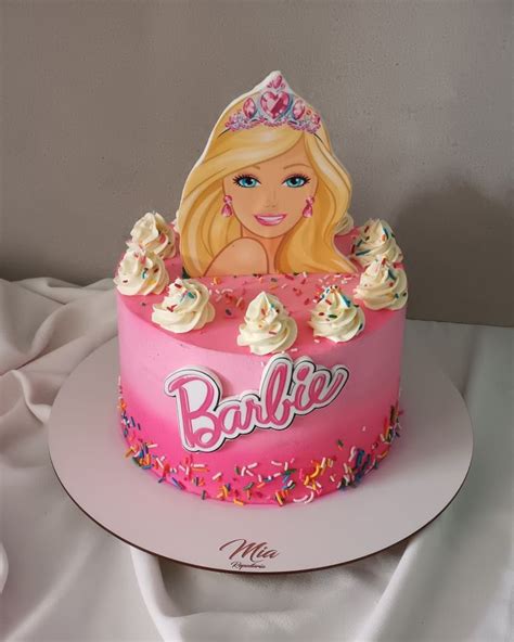 Torta Barbie Un Piso Tortas De Barbie Pastel De Barbie Tortas Bonitas