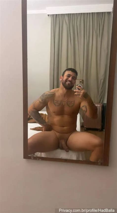 Nudes De Hadballa Pelado Exibindo Pau Foto De Penis