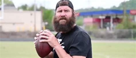 Ben Roethlisberger Shares Training Video, Trims His Hair And Beard ...