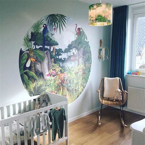 Jungle Themed Bedroom Wallpaper - Mural Wall