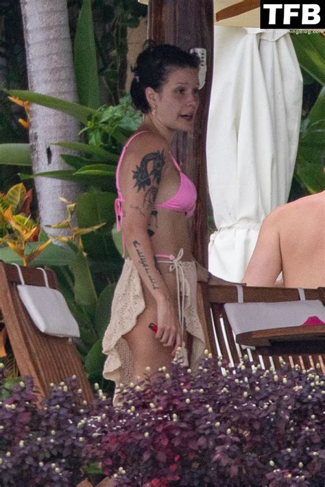 Halsey Is Seen In A Bikini While Vacationing In Vallarta With Alev