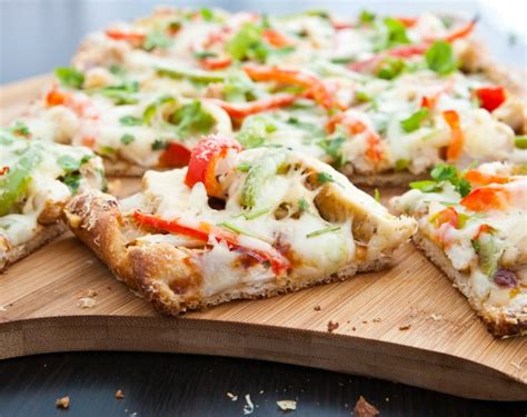 Eclectic Recipes BBQ Chicken Pizza | Eclectic Recipes