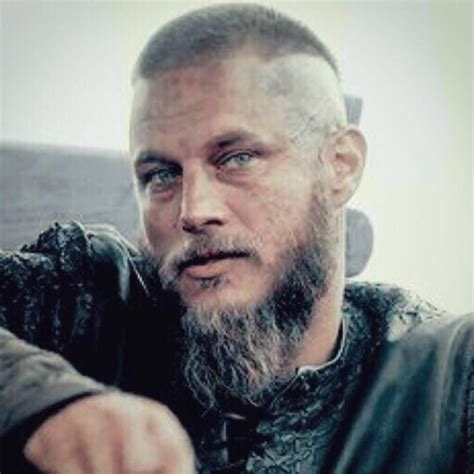 Pin De Maria Hill Em Vikings Vikings Travis Fimmel Ragnar Lothbrok