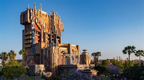 Guardians of the Galaxy - Mission: BREAKOUT! | Disneyland Resort