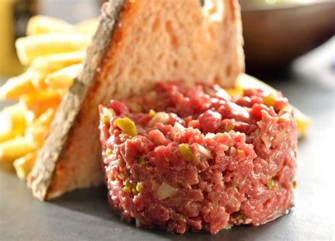 Steak Tartar Conhe A A Receita Do Chef Erick Jacquin Em Meio