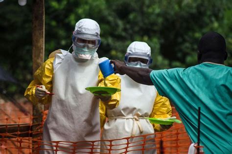 Fièvre Ebola La psychose se propage en Afrique de l Ouest