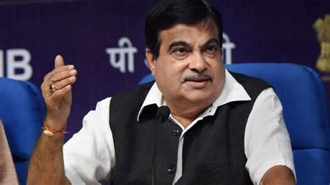 Nitin Gadkari Serves Legal Notice To Mallikarjun Kharge Jairam Ramesh