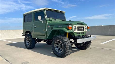 Customized Toyota Fj Land Cruiser With A Dohc Inline Six