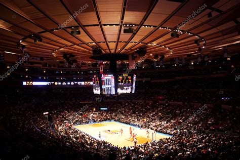 Madison square garden NBA knicks match – Stock Editorial Photo ...