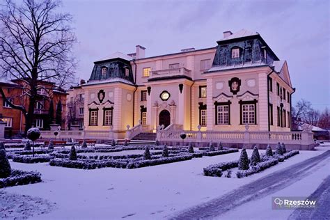 Letni Pałac Lubomirskich w Rzeszowie rezydencja z ogrodem