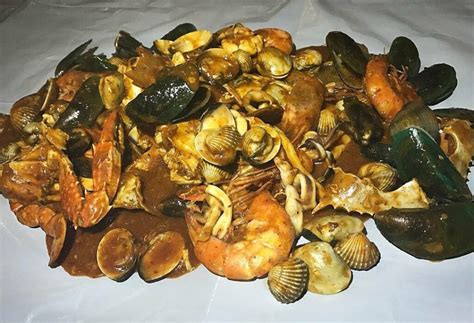 7 Halal Seafood Bucket Places From 17 Nett Onwards To Feast At With