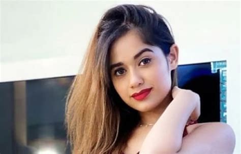 Jannat Zubair Instagram Picuki