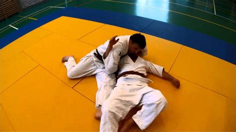 Side Control 10 Tips For Top And Bottom Side Control Bjj Bjj More