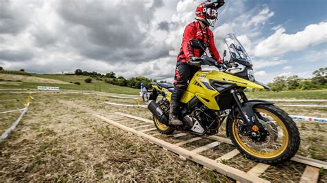 Suzuki V Strom Academy Date Prezzi Opinioni