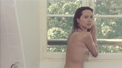 Naked Nathalie Baye In En Toute Innocence