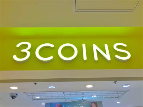 どんどん売れてる！【3coins】あったかアイテム2選「他店で3000円級が880円！？」「思わず3色買い」 ヨムーノ