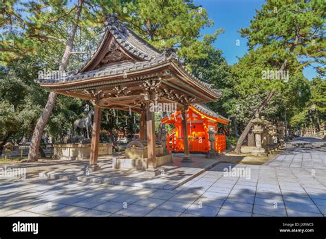 Sumiyoshi Grand Shrine (Sumiyoshi-taisha) in Osaka Stock Photo - Alamy