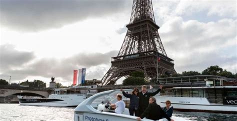 Paris Nouveaux Tests Sur La Seine Pour Les Sea Bubbles Taxis