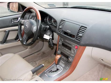 Subaru Outback R Vdc Limited Wagon Taupe Dashboard Photo