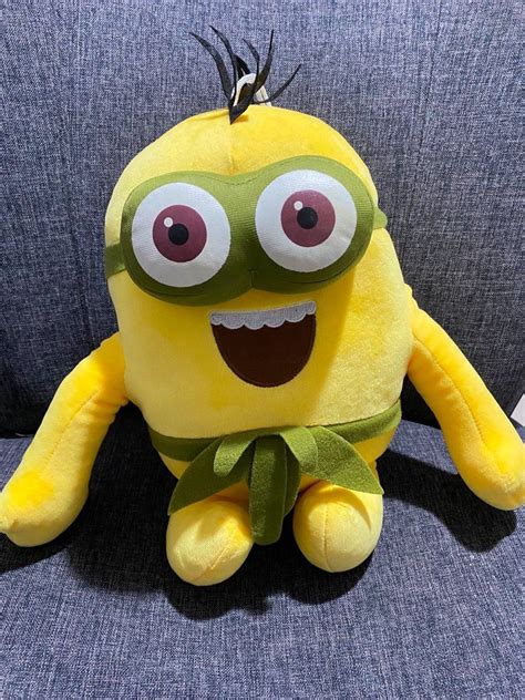 Minion plush, Hobbies & Toys, Toys & Games on Carousell