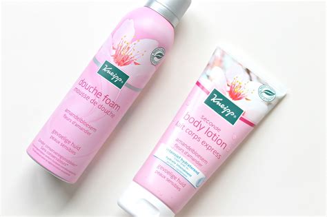 Nieuw Kneipp Amandelbloesem Douche Foam En Seconde Body Lotion