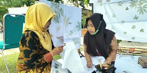 Lestarikan Budaya, SMA di Grobogan Gelar Festival Batik