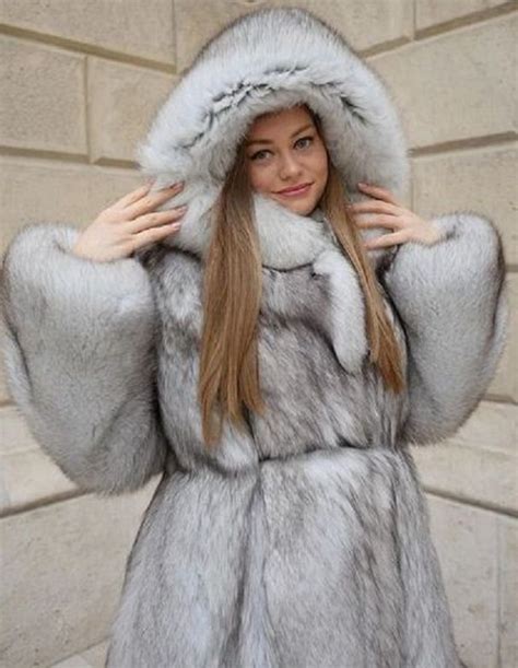 Pin By Furnatic On My Fur Ladies 37 Fur Leather Jacket Girls Fur Coat Fur Coats Women