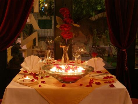 Inspirasi Dekorasi Makan Malam Romantis Di Hari Valentine