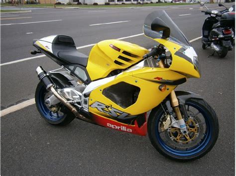 Aprilia Rsv R For Sale On Motos