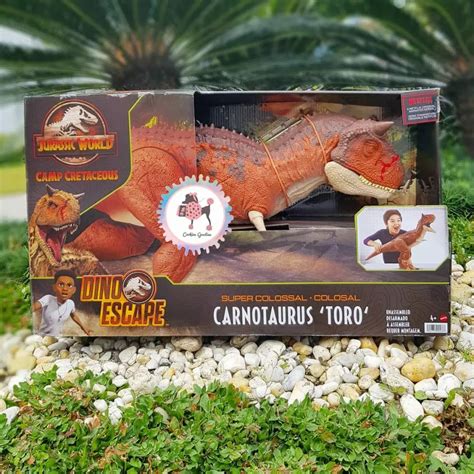 Jual Jurassic World Dino Escape Super Colossal Carnotaurus Toro