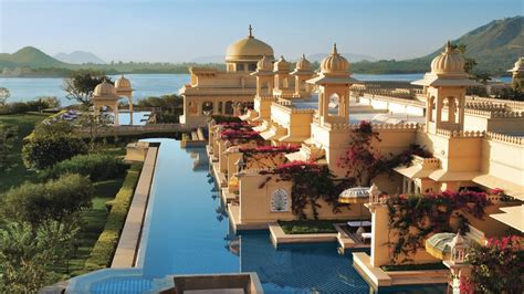 The Oberoi Udaivilas - RW Luxury Hotels & Resorts