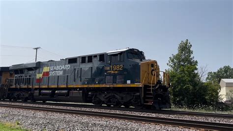 Csx Seaboard System Heritage Unit Leads I Youtube