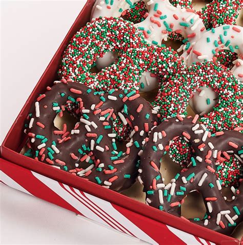 10 Piece Pretzel T Box Holiday Chocolate Covered Pretzels Posh Pretzels