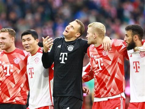 Manuel Neuer Große Emotionen bei Bayern Torhüter nach Comeback gegen