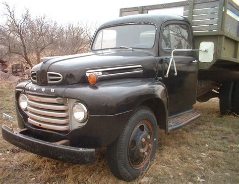 1949 Ford 1 Ton Truck